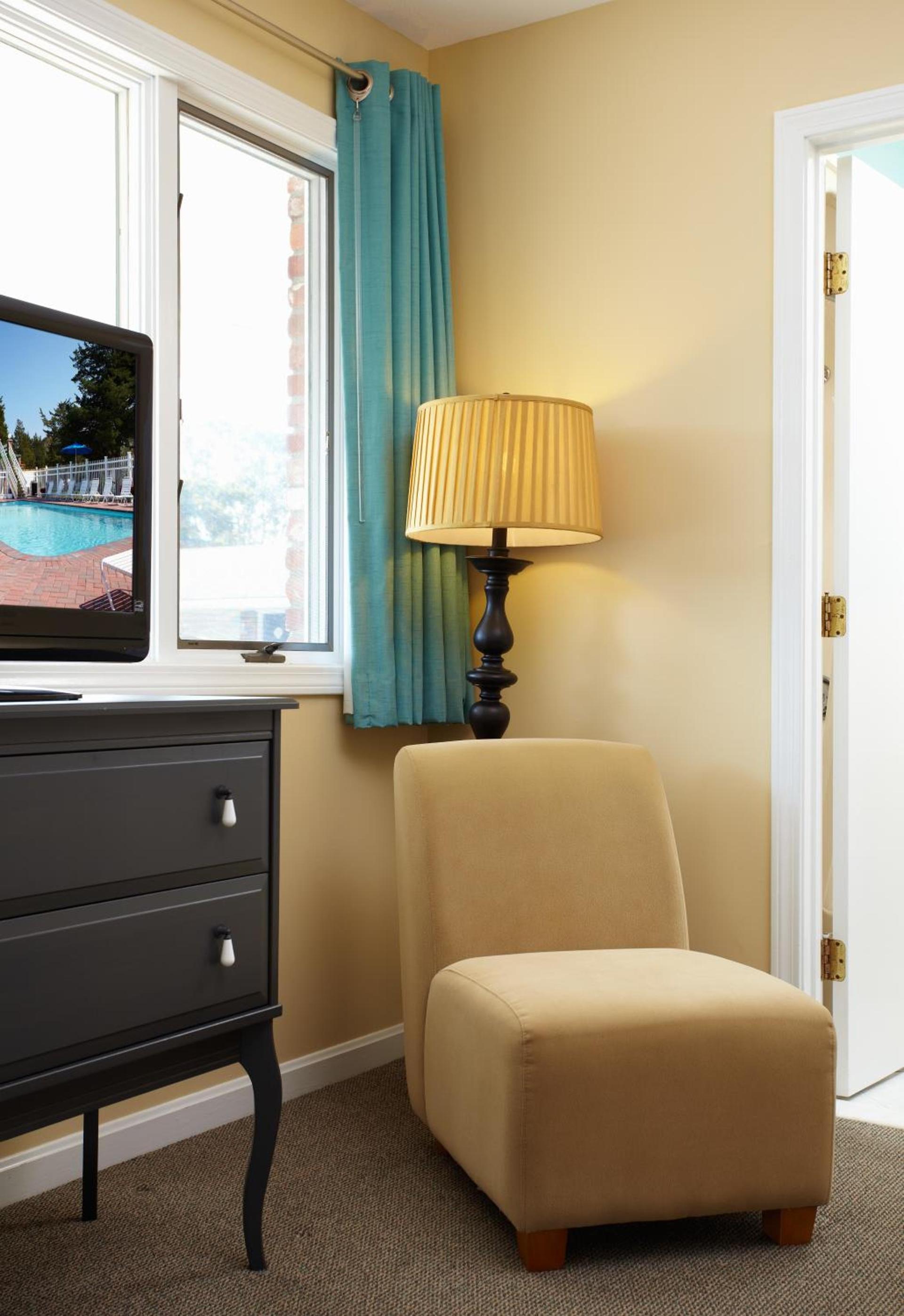 Breezeway Boutique Hotel photo 26
