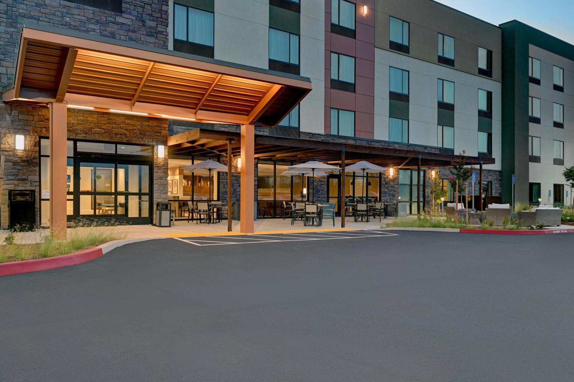 TownePlace Suites Sacramento Airport Natomas photo 3