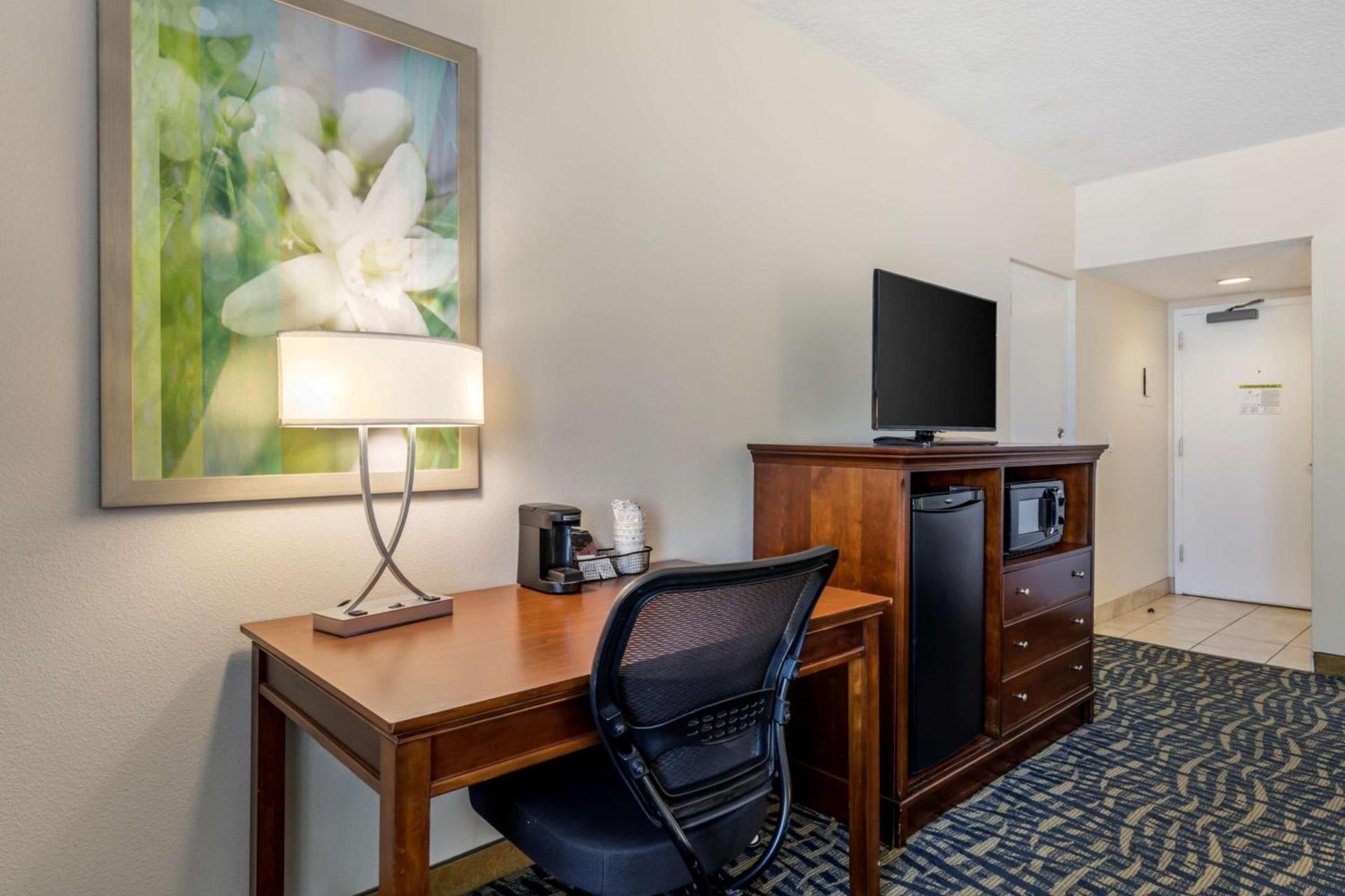 Best Western Cocoa Beach - Port Canaveral photo 34