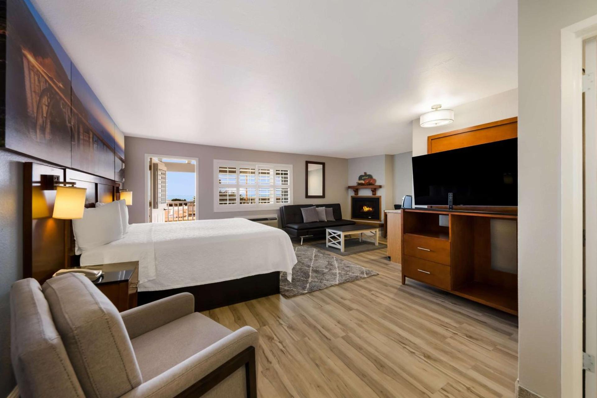 Comfort Inn near Hearst Castle - Cambria photo 38