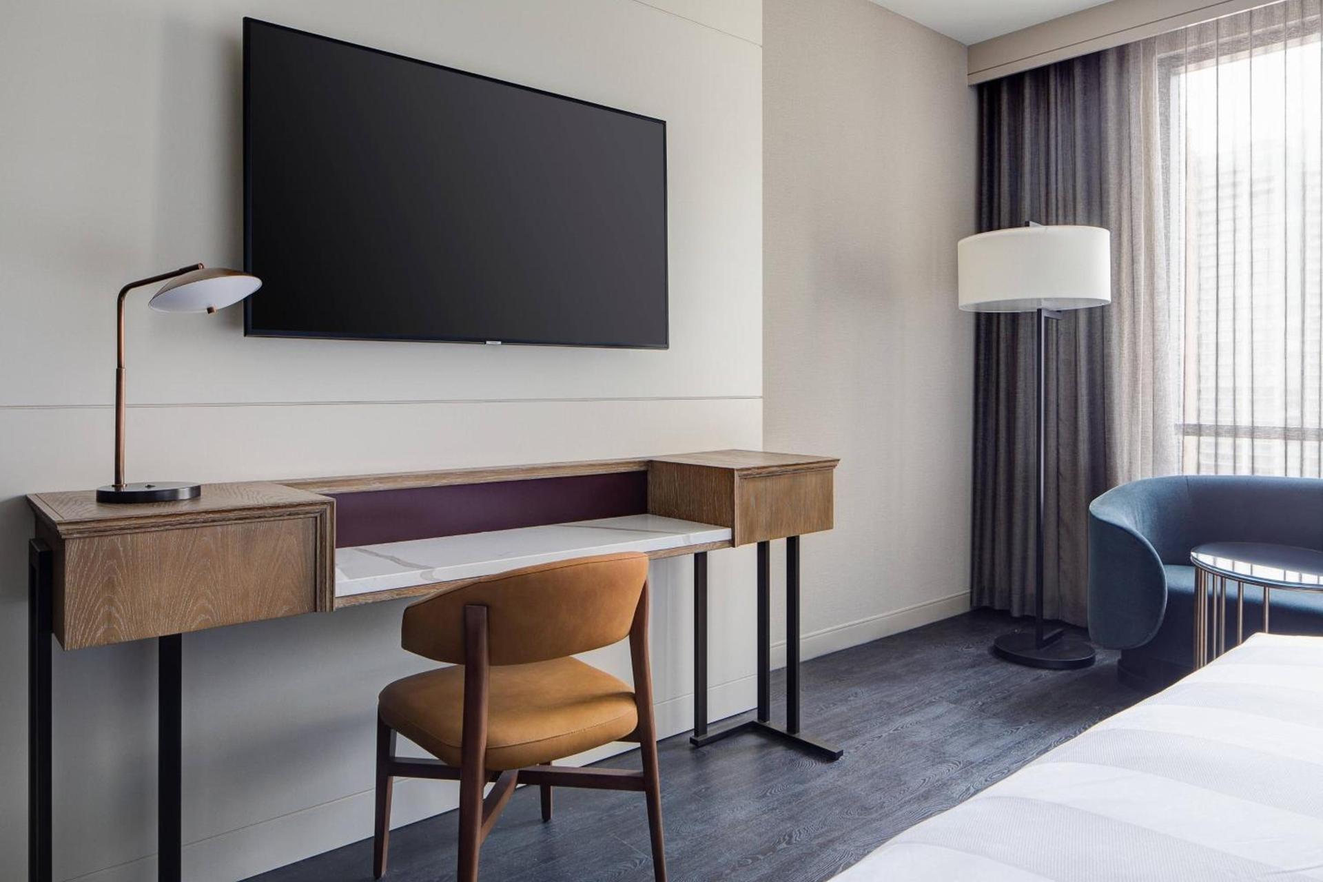 Marriott Dallas Uptown photo 13