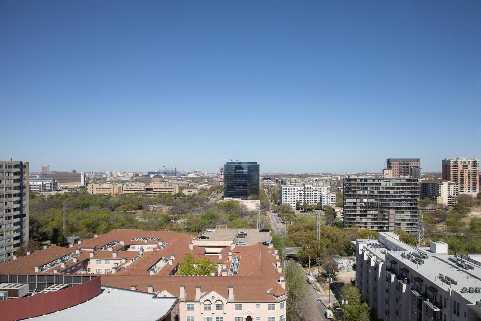 Marriott Dallas Uptown photo 14
