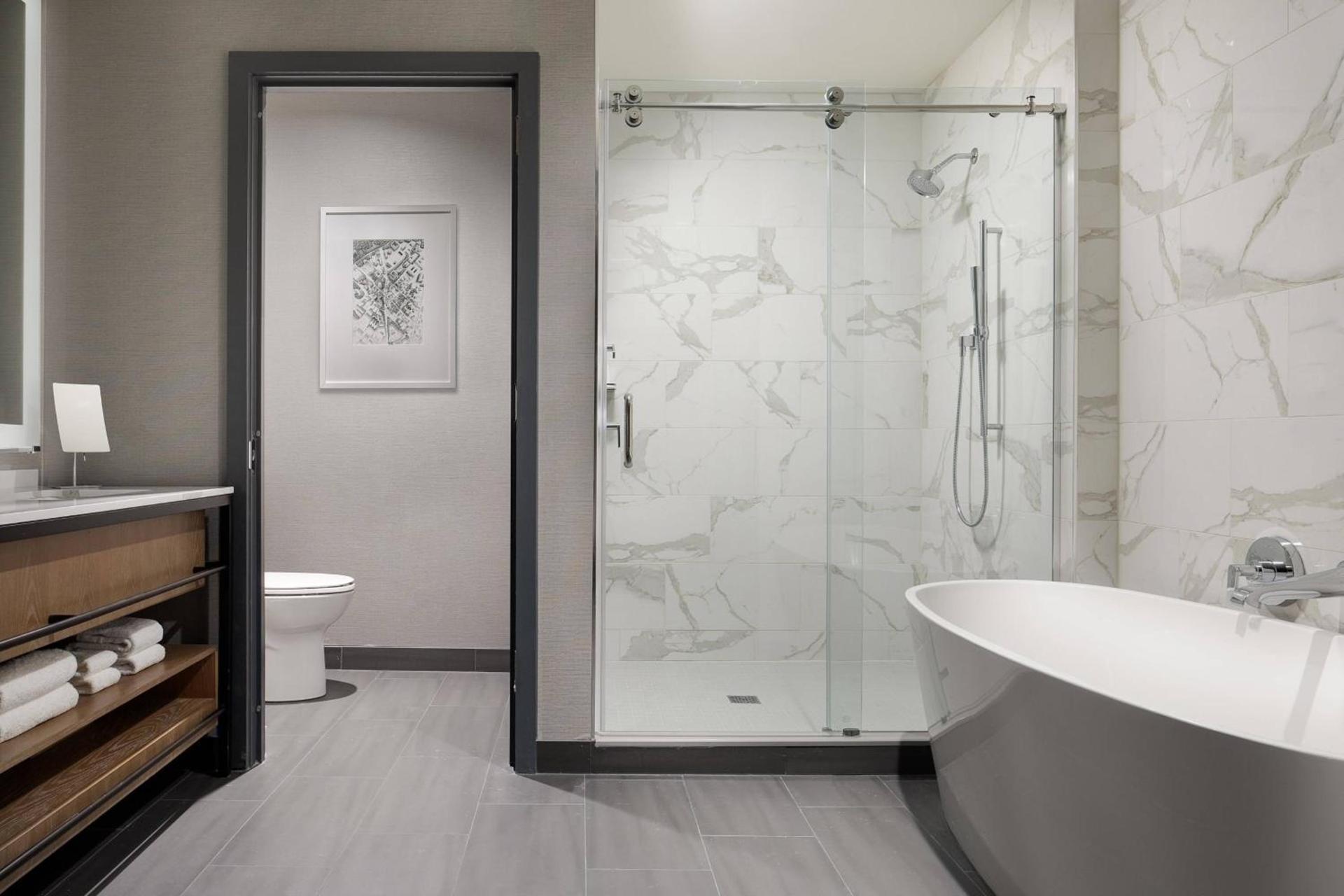 Marriott Dallas Uptown photo 34