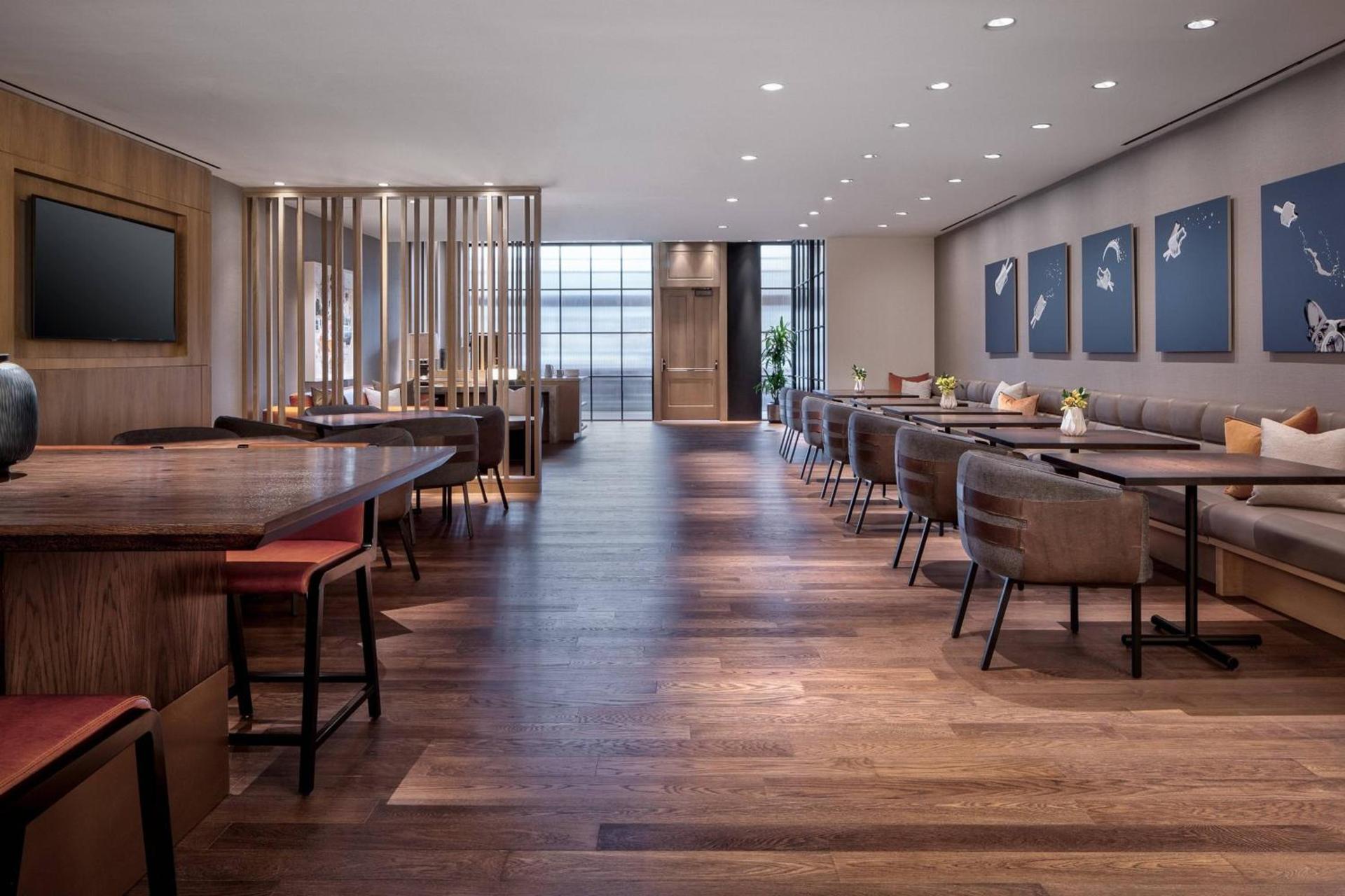 Marriott Dallas Uptown photo 37