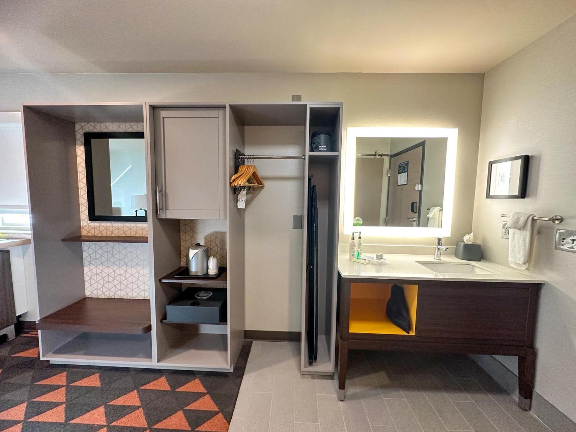 Holiday Inn Kansas City - Downtown by IHG photo 87