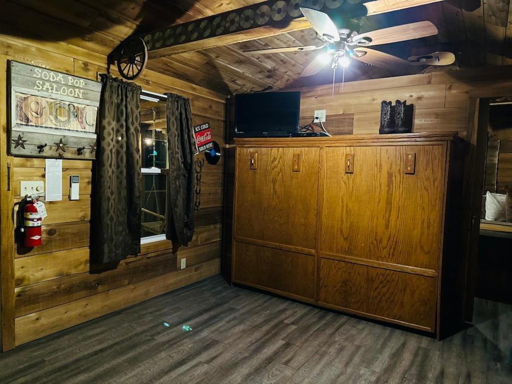 Country Cabins Hotel photo 72