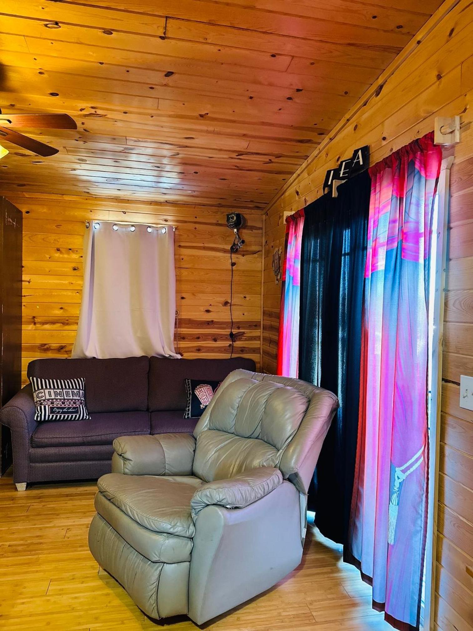 Country Cabins Hotel photo 80