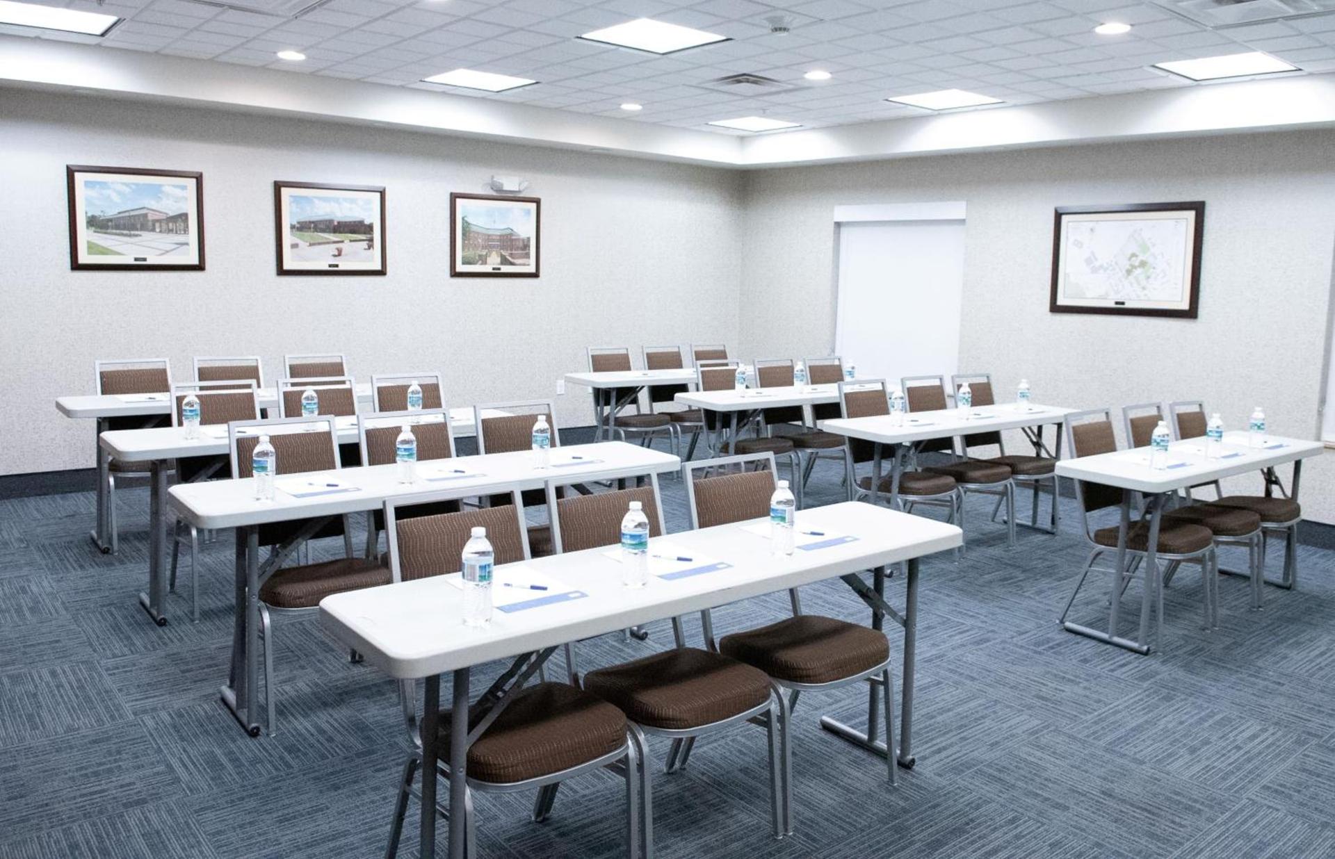 Holiday Inn Express & Suites Ironton by IHG photo 68