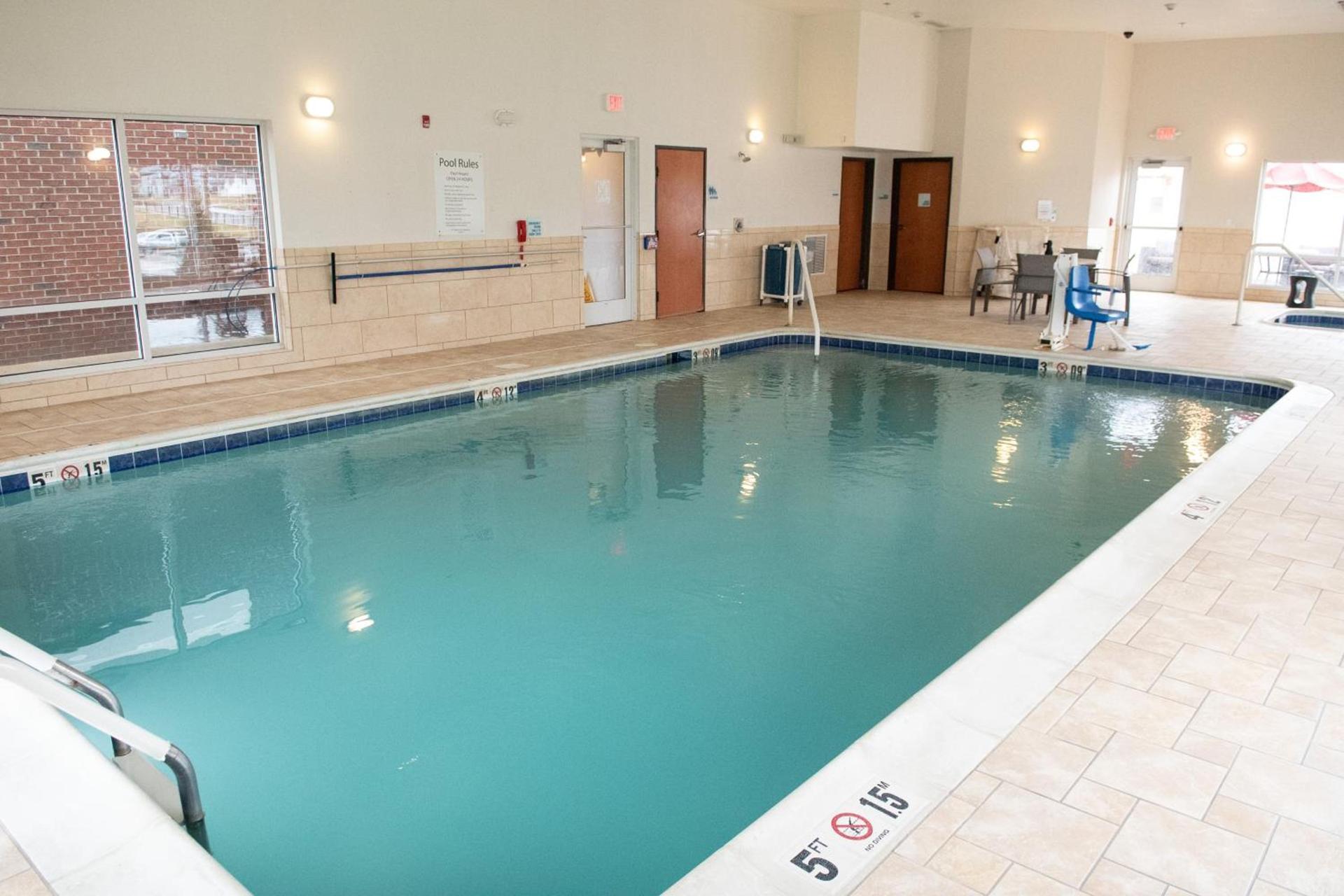 Holiday Inn Express & Suites Ironton by IHG photo 31