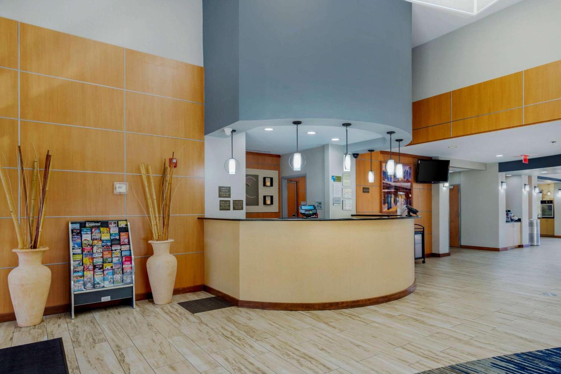 Comfort Suites Stockbridge Atlanta South photo 31