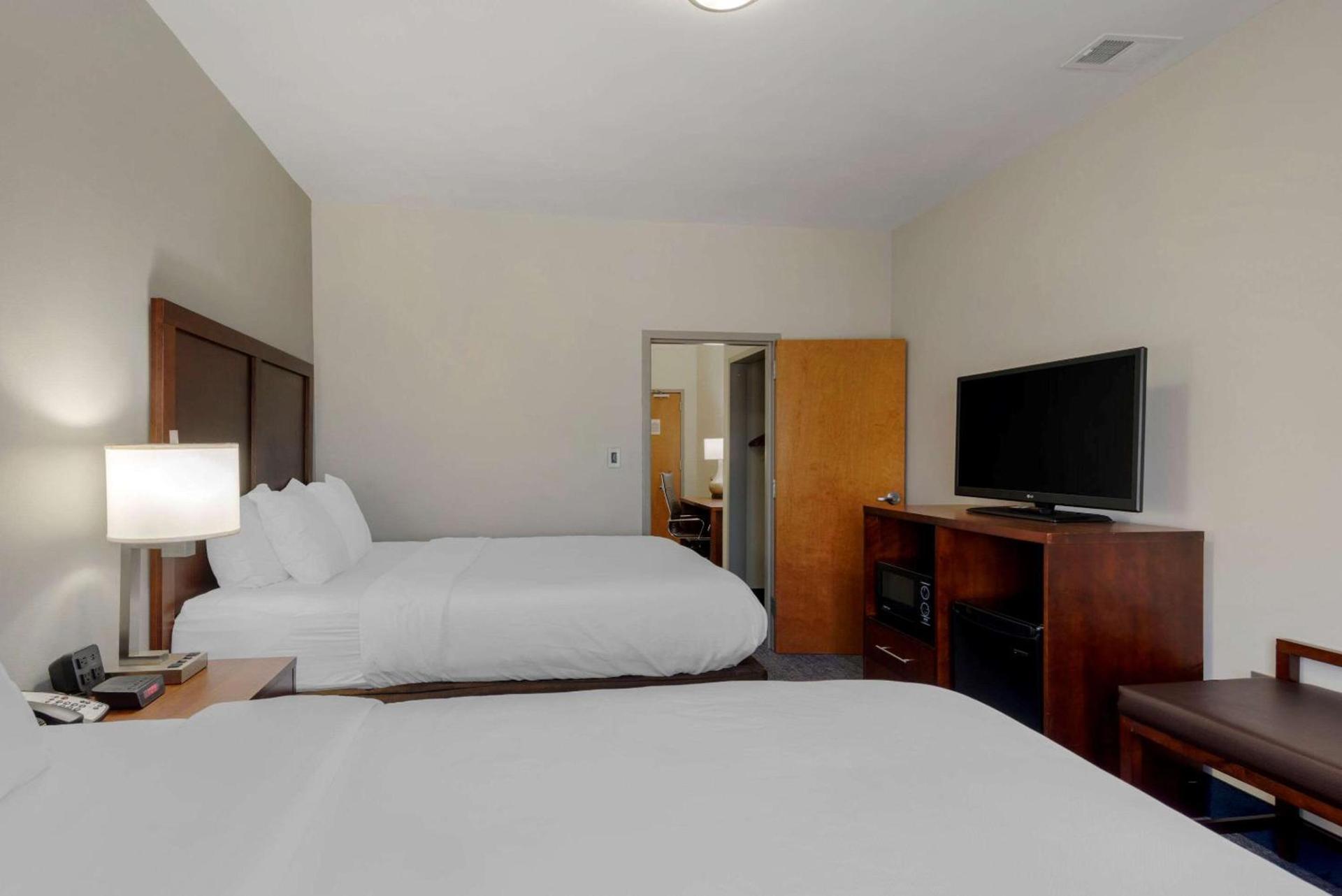 Comfort Suites Stockbridge Atlanta South photo 23
