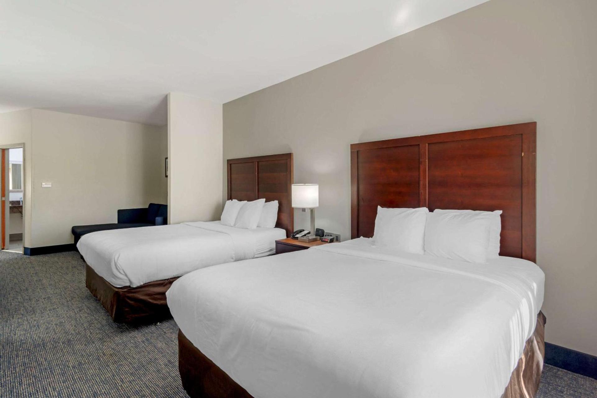 Comfort Suites Stockbridge Atlanta South photo 40