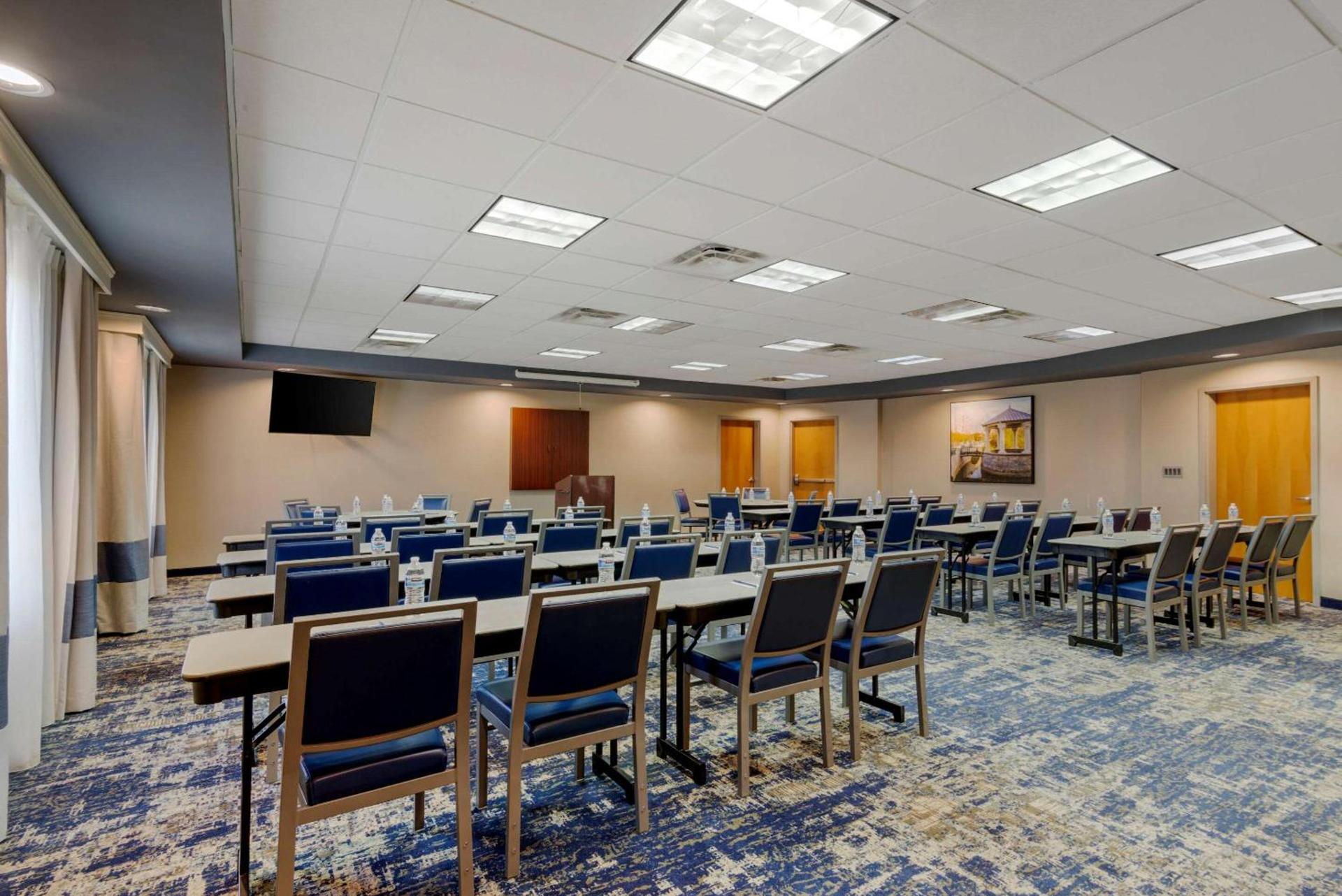 Comfort Suites Stockbridge Atlanta South photo 44