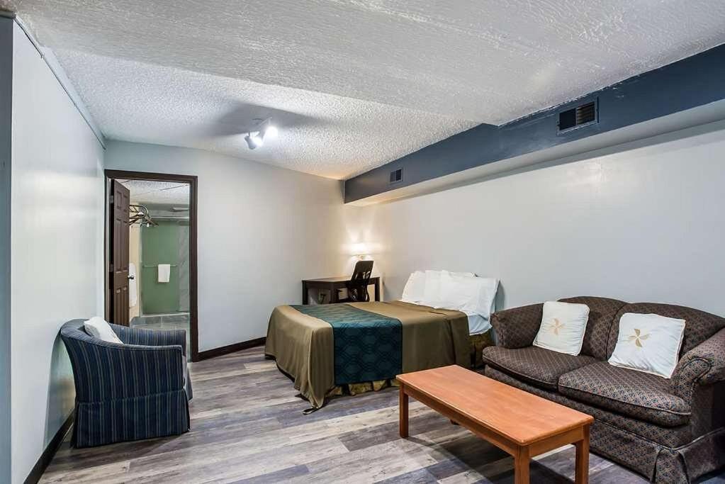 Red Carpet Inn & Suites NJ-73 photo 2