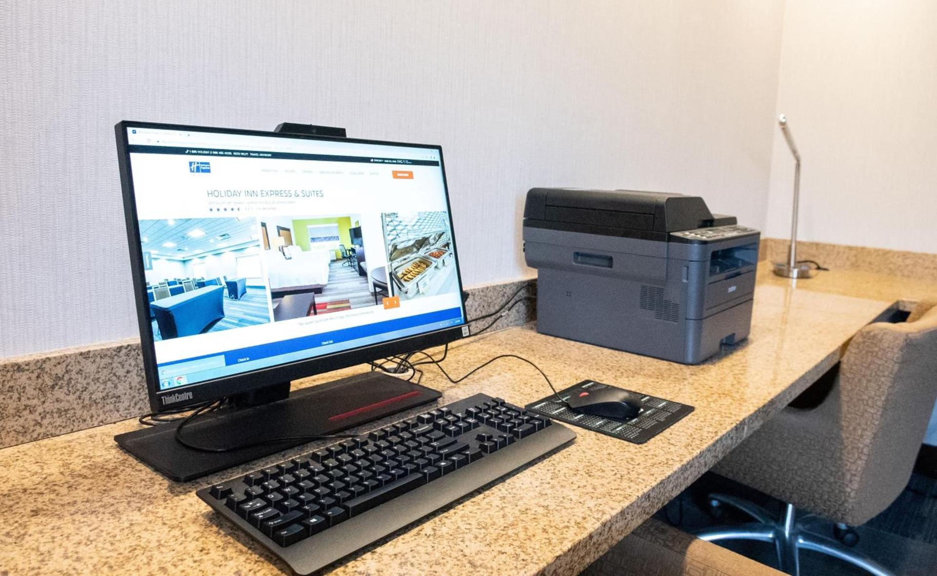 Holiday Inn Express & Suites New Martinsville by IHG photo 27