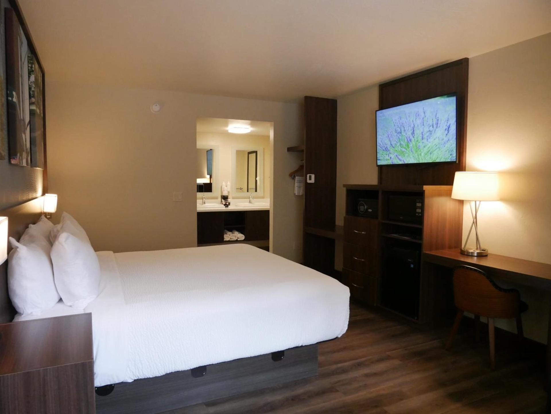 Days Inn by Wyndham Prescott photo 25
