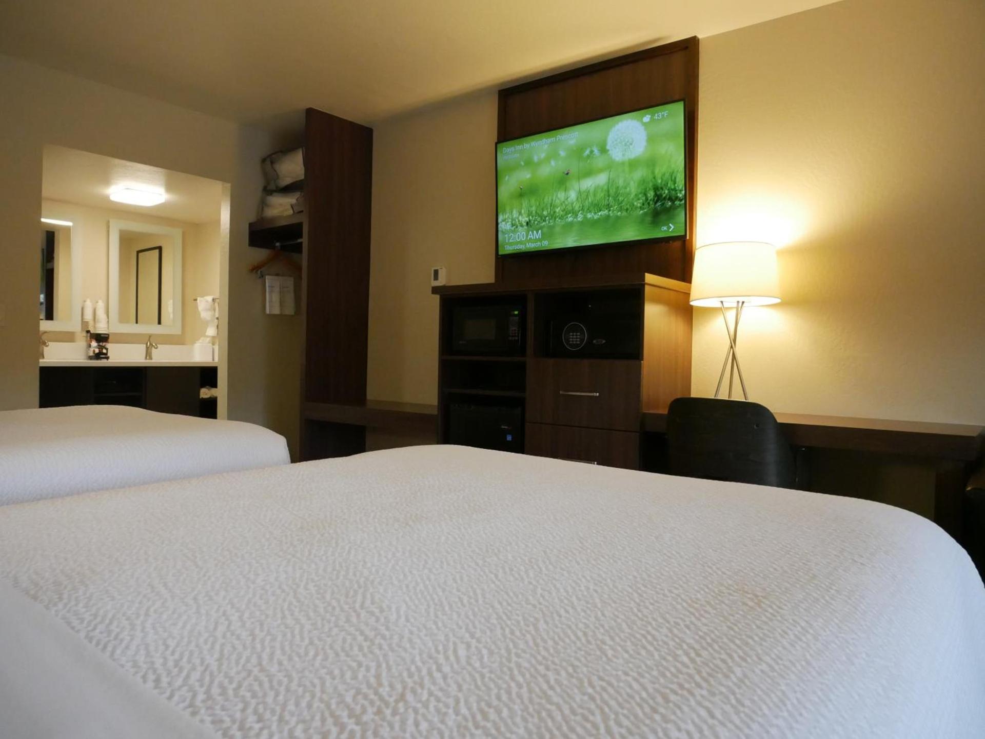 Days Inn by Wyndham Prescott photo 29