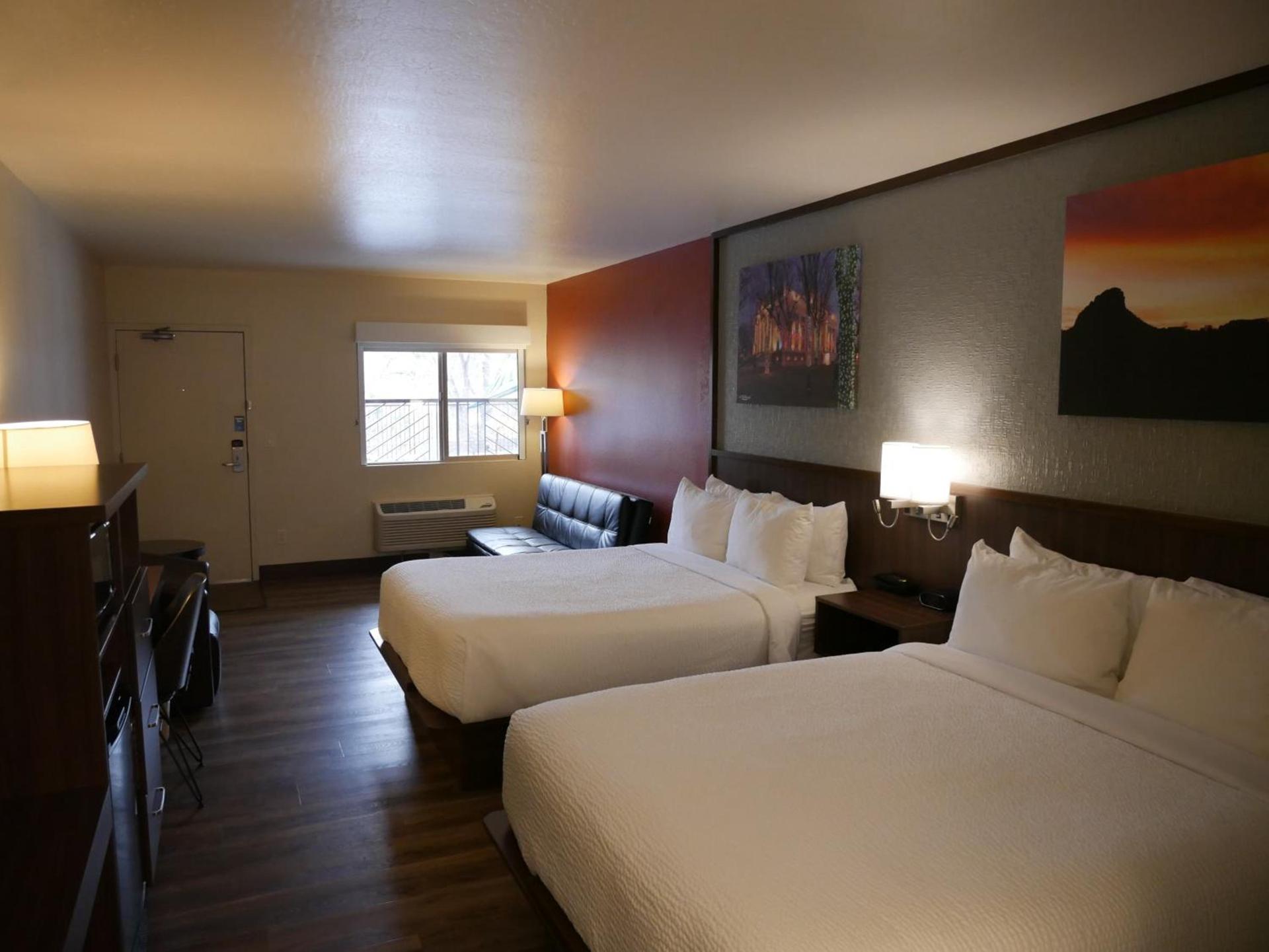 Days Inn by Wyndham Prescott photo 33