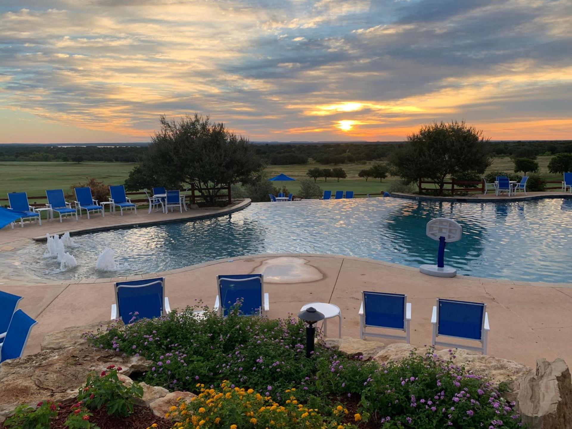 The Hideout Golf Club & Resort photo 3