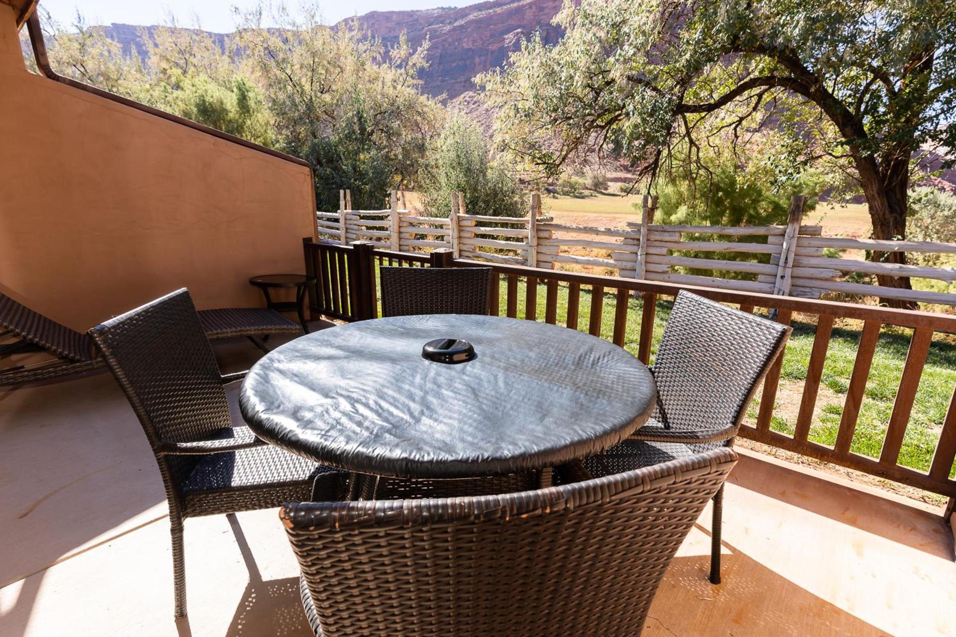 Red Cliffs Lodge Moab photo 89