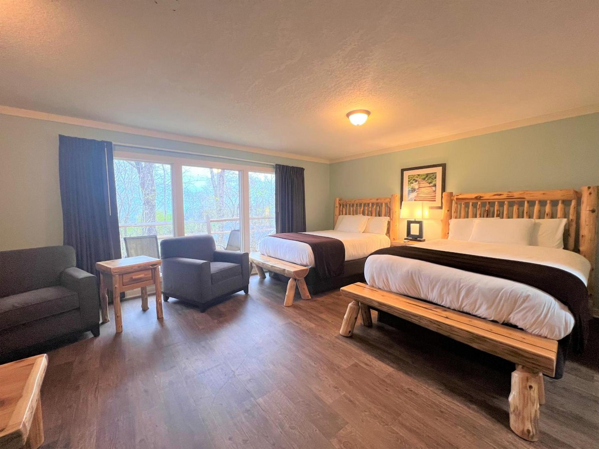 Mountain Top Inn and Resort photo 56
