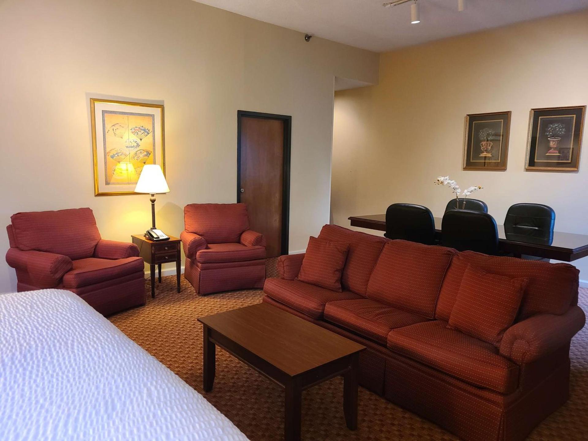 Best Western Hickory photo 24