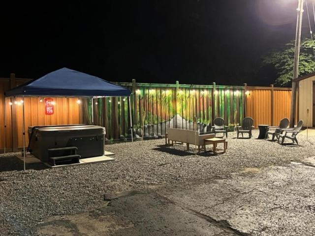 Benton Motel photo 6