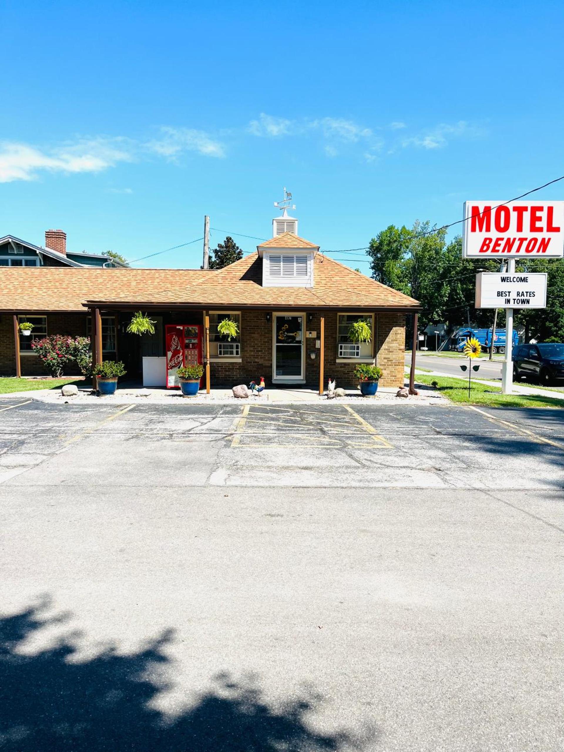 Benton Motel photo 1