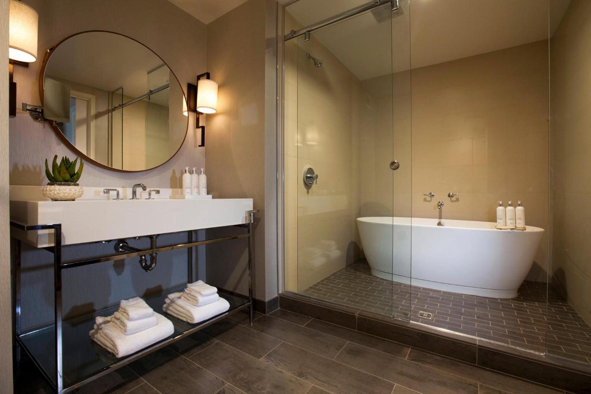 Kimpton Hotel Palomar Phoenix Cityscape by IHG photo 70