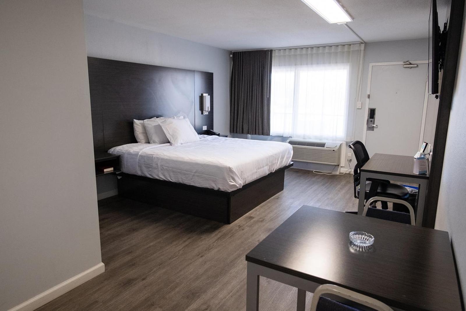Envi Boutique Hotel Henderson-Evansville South photo 88
