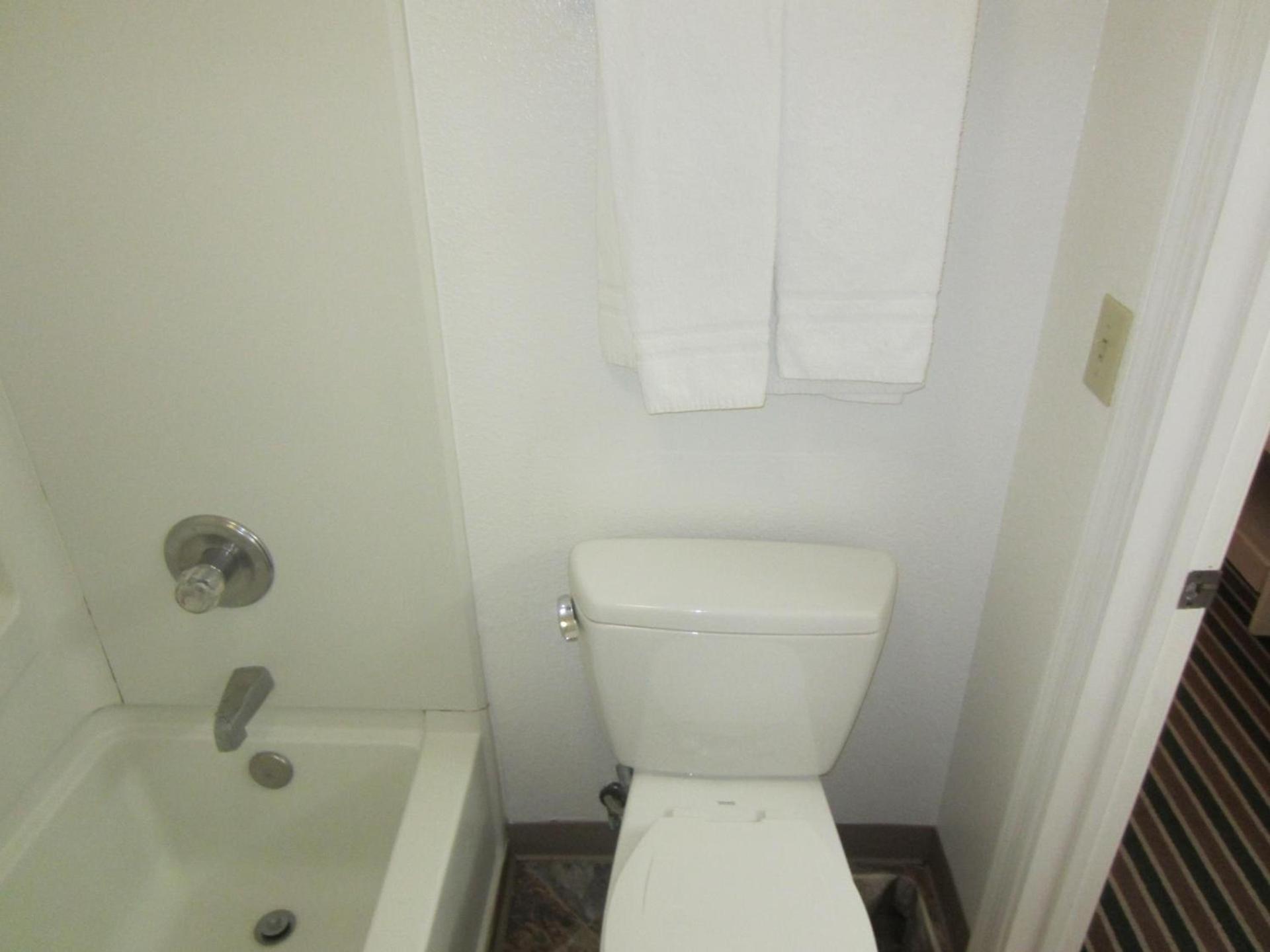 Beachview Inn photo 14