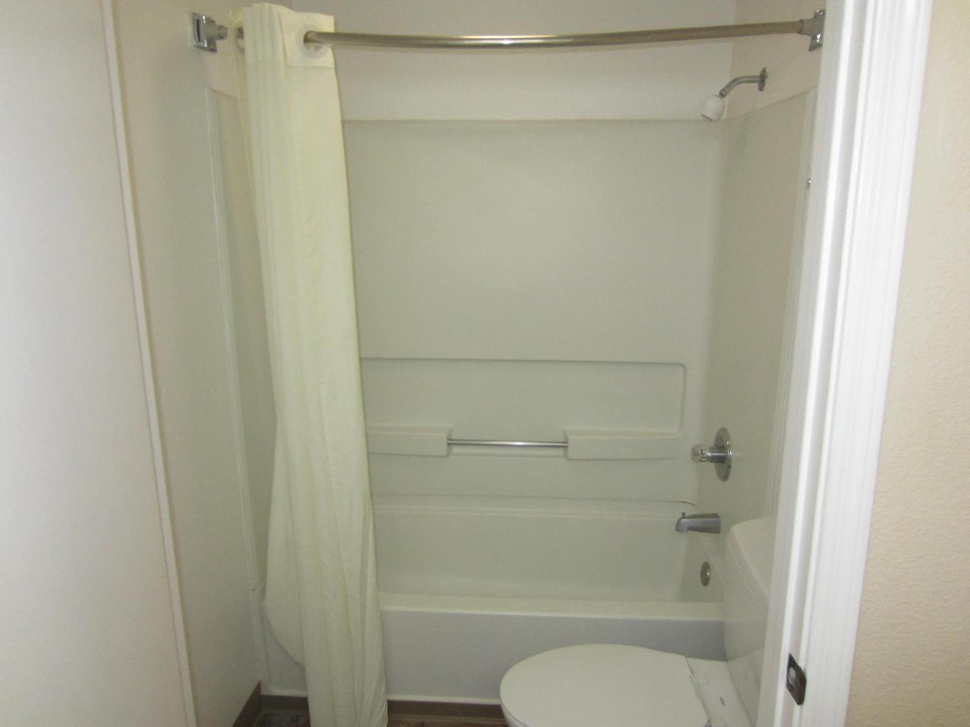 Beachview Inn photo 13