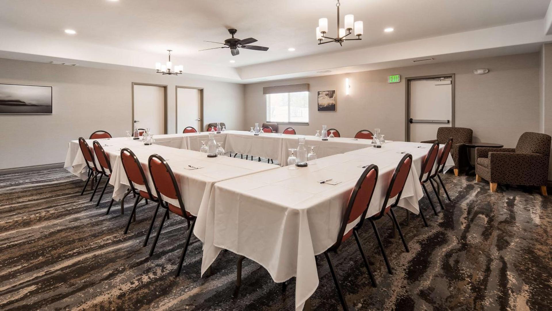 Best Western Vista Inn photo 30
