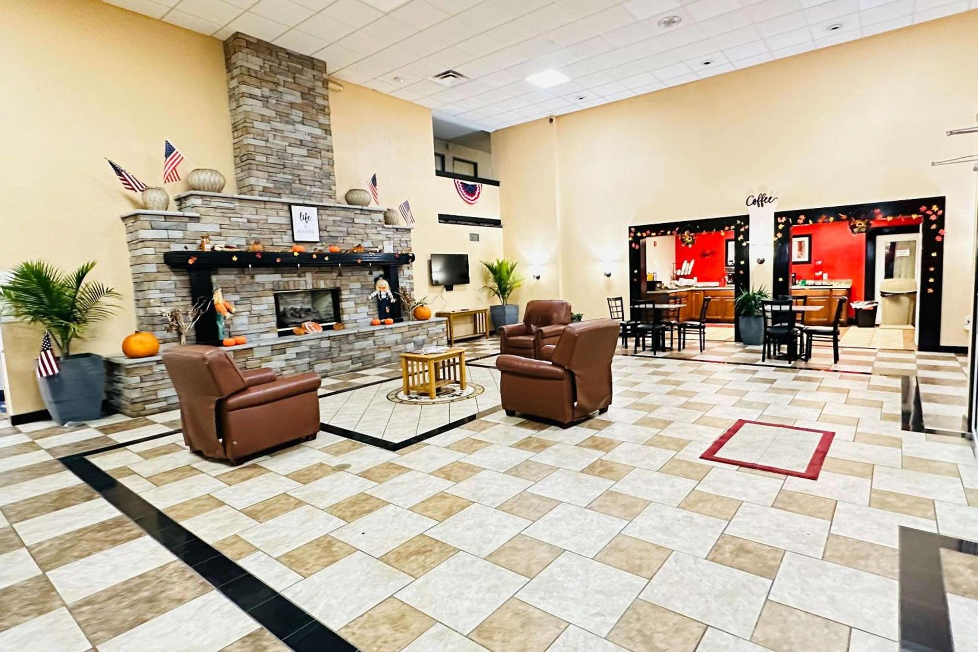 Econo Lodge Ardmore photo 12