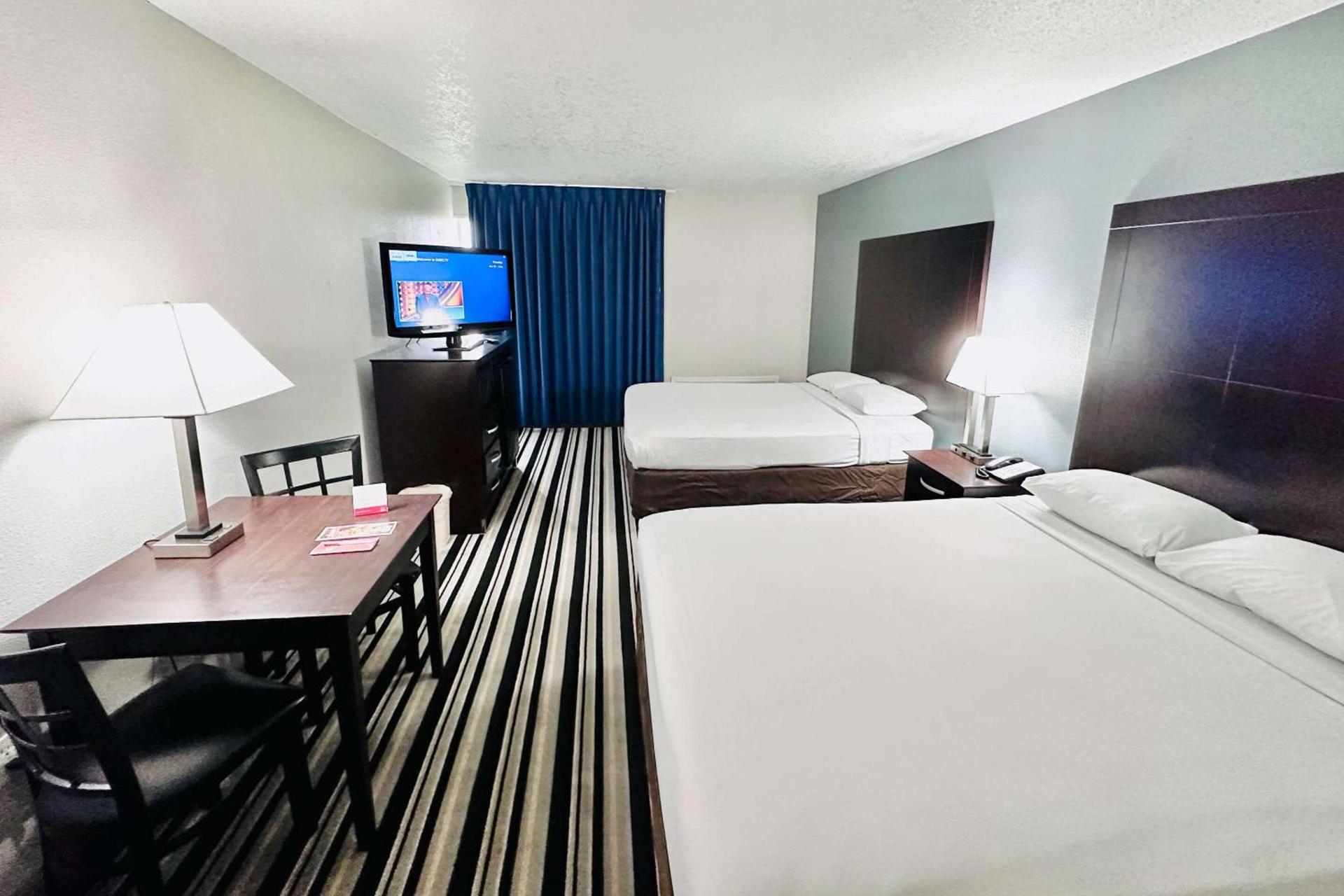 Econo Lodge Ardmore photo 31
