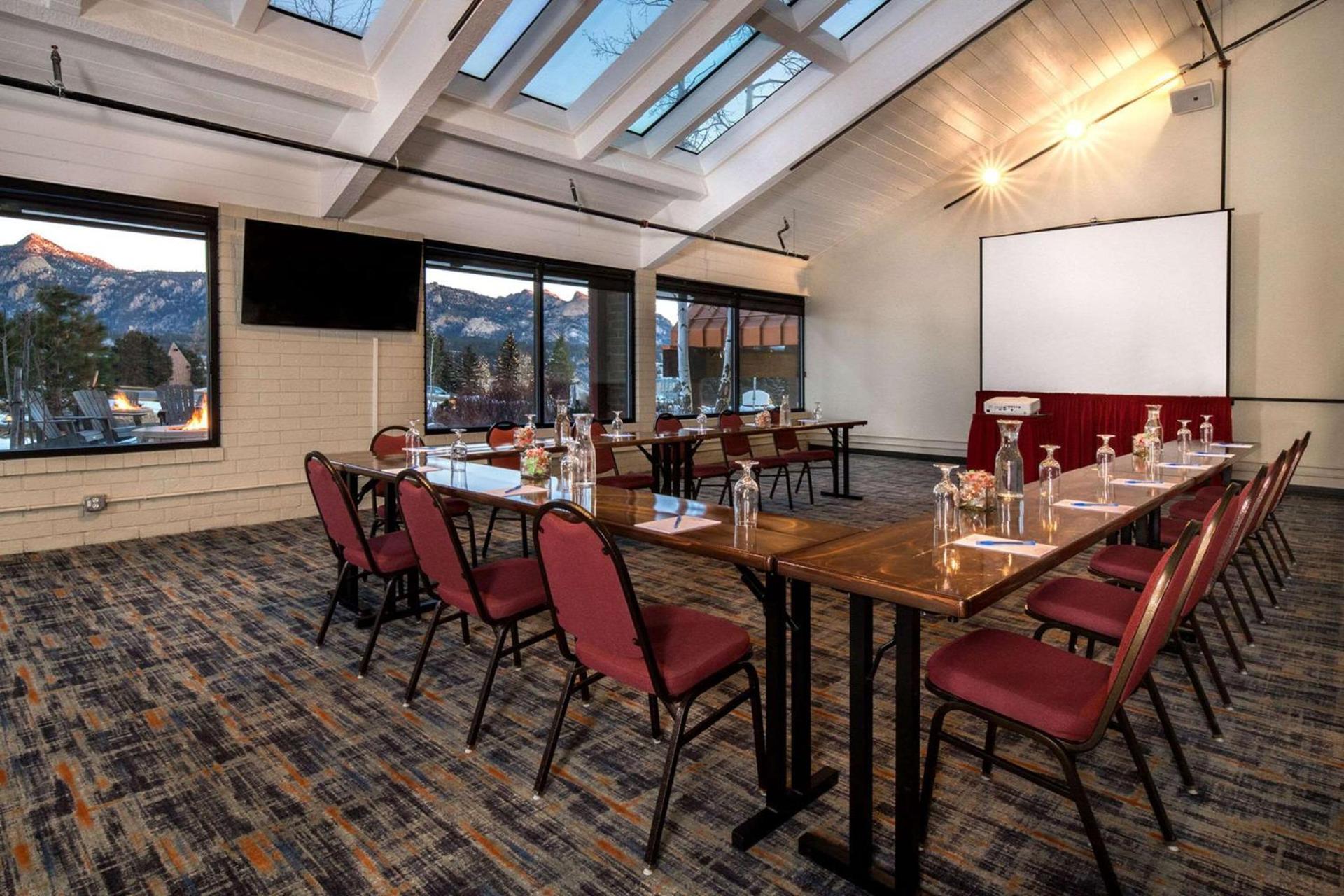 Holiday Inn Estes Park by IHG photo 37