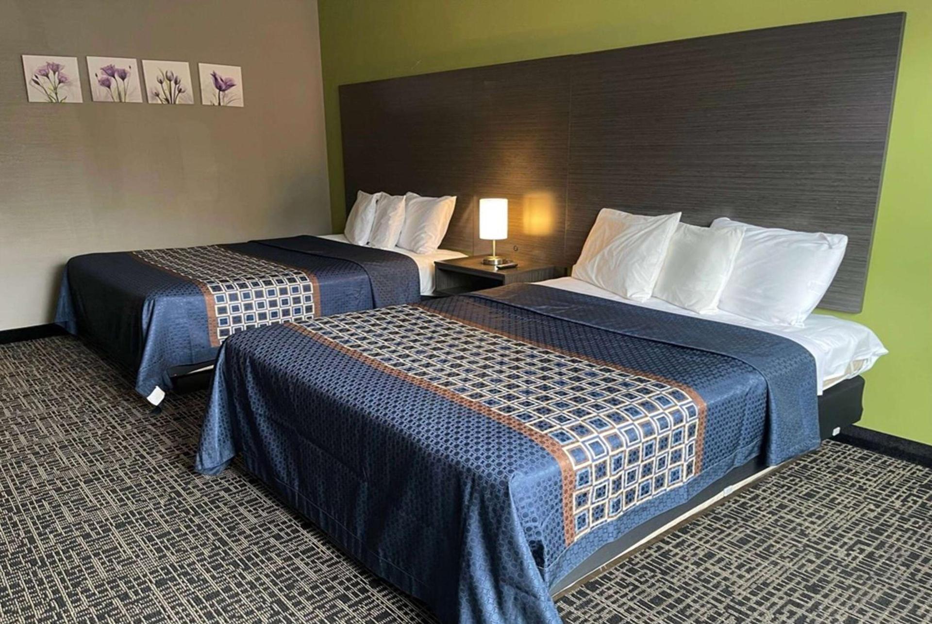 Wingate by Wyndham Lake George photo 20
