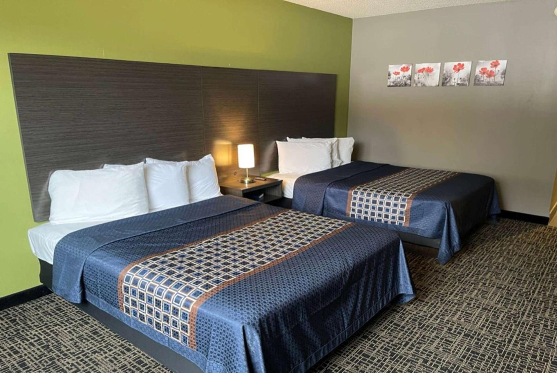 Wingate by Wyndham Lake George photo 28