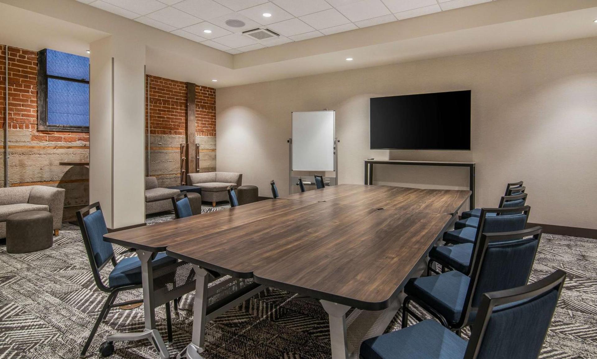 Hyatt House Sacramento-Midtown photo 55