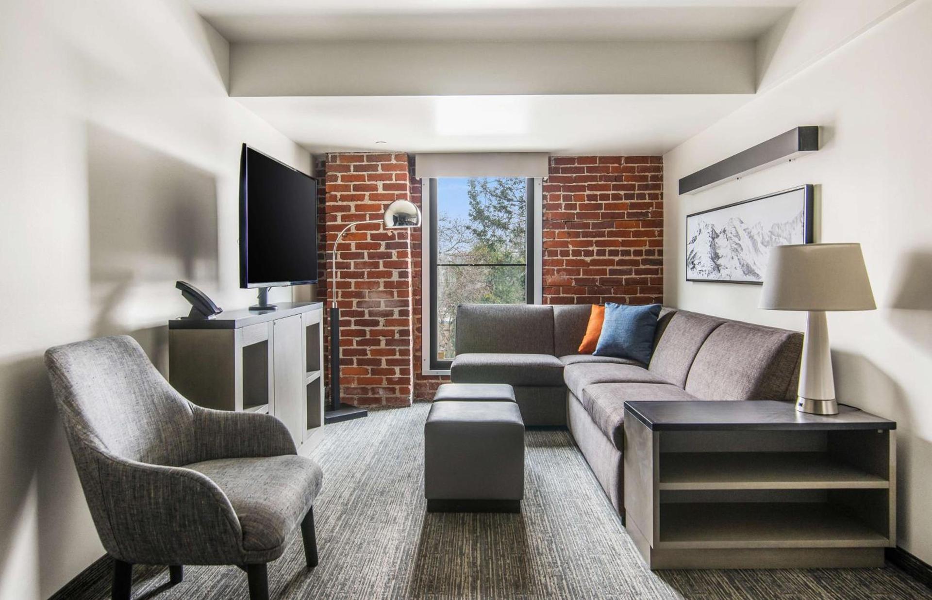 Hyatt House Sacramento-Midtown photo 69