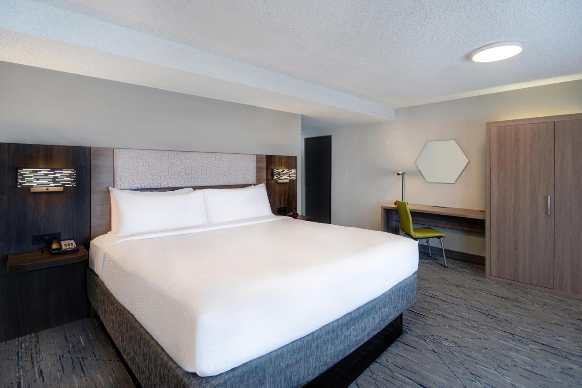 Holiday Inn Express Rochester - University Area by IHG photo 4