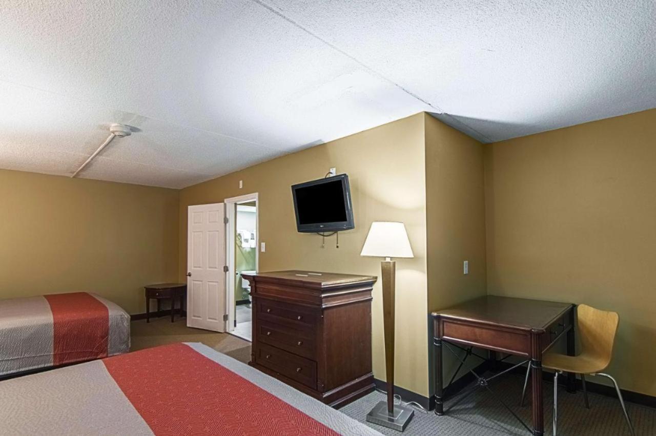 LoneStar Inn and Suites photo 27