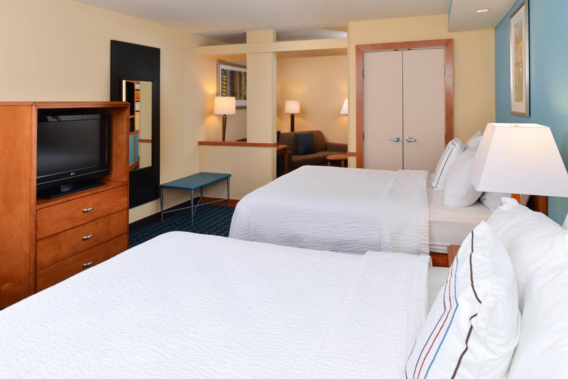 Fairfield Inn & Suites Bloomington photo 9