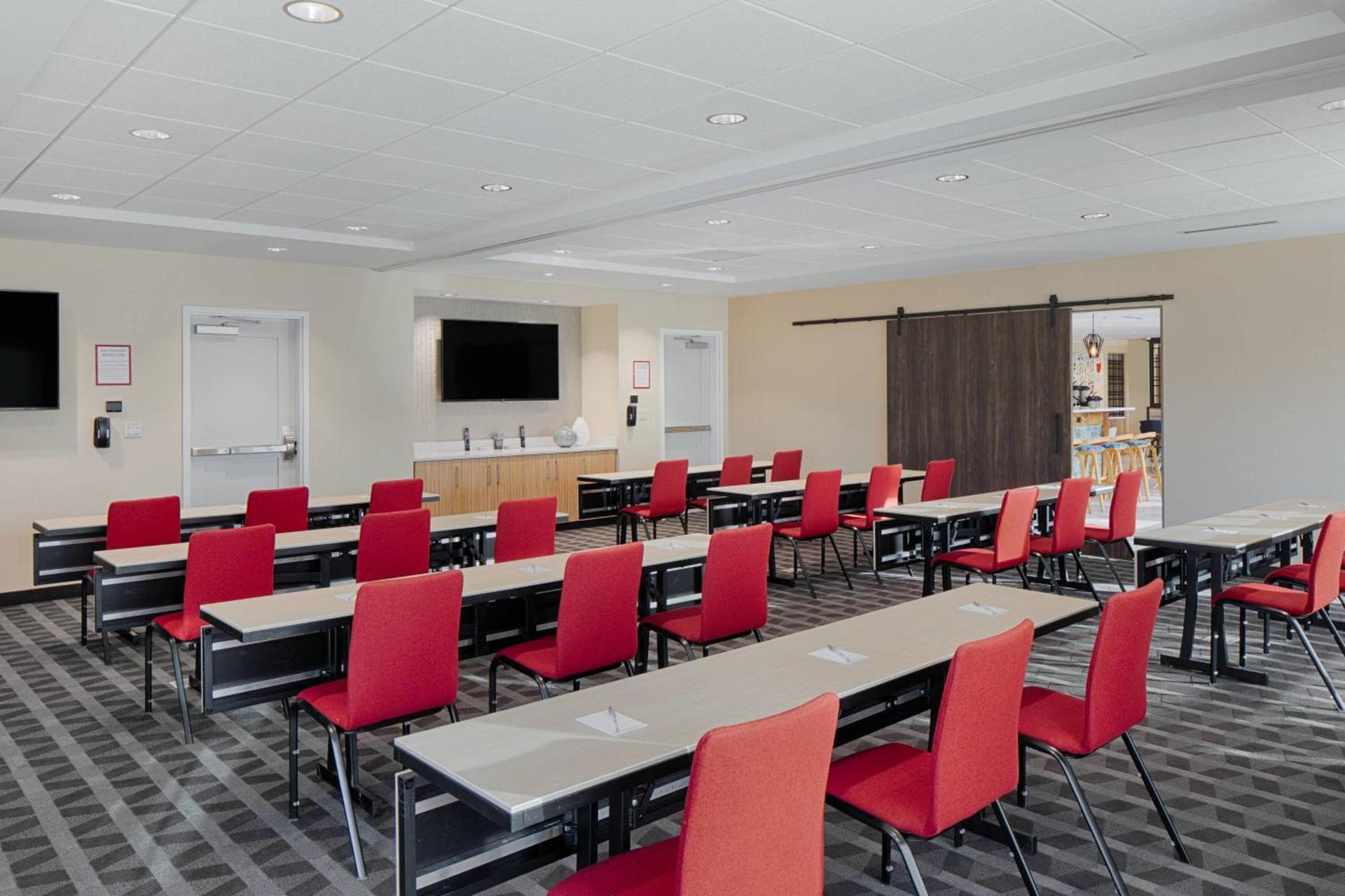 TownePlace Suites Columbus Hilliard photo 42