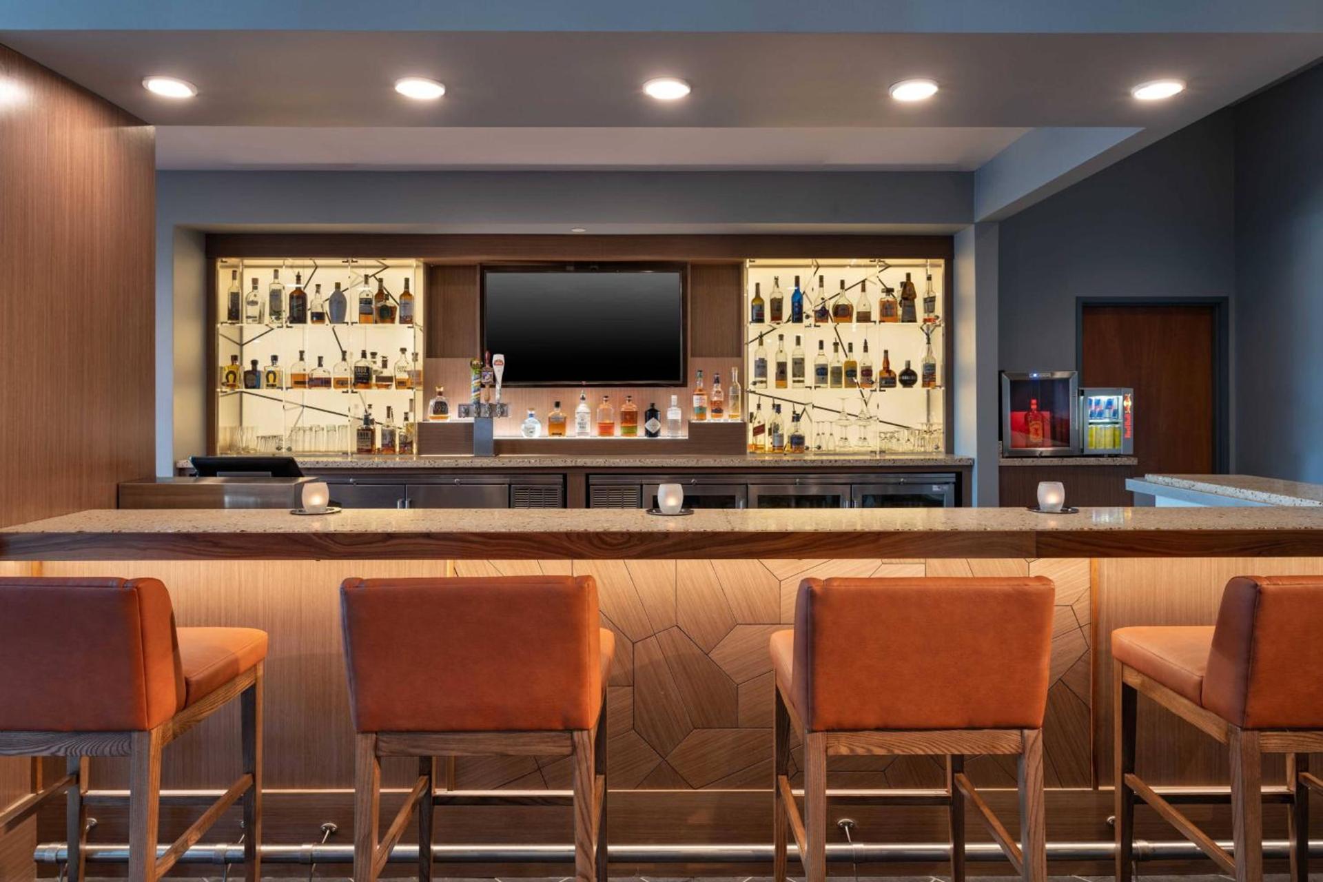 Marriott Anchorage Downtown photo 25