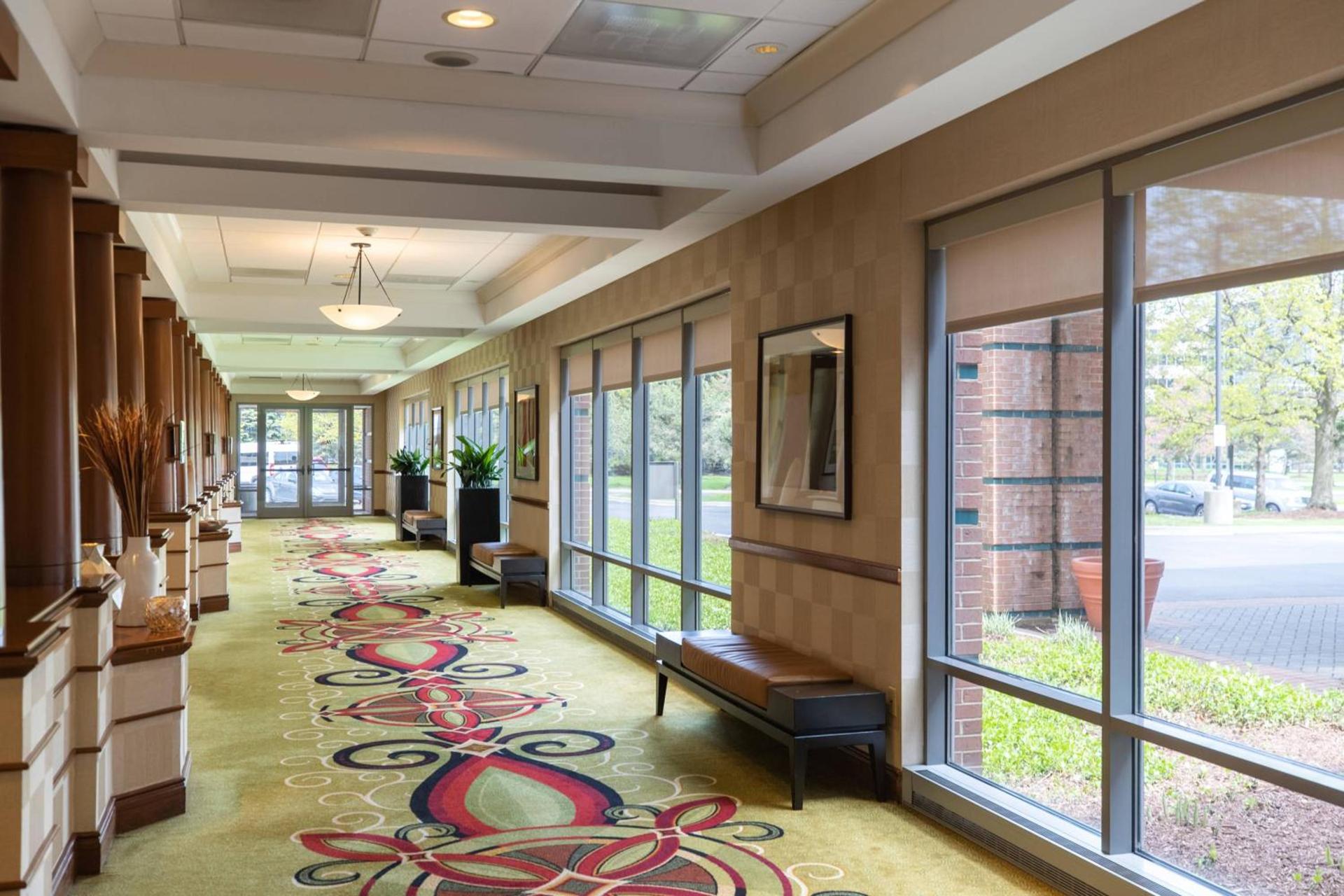 Hampton Inn & Suites Downers Grove Chicago photo 2