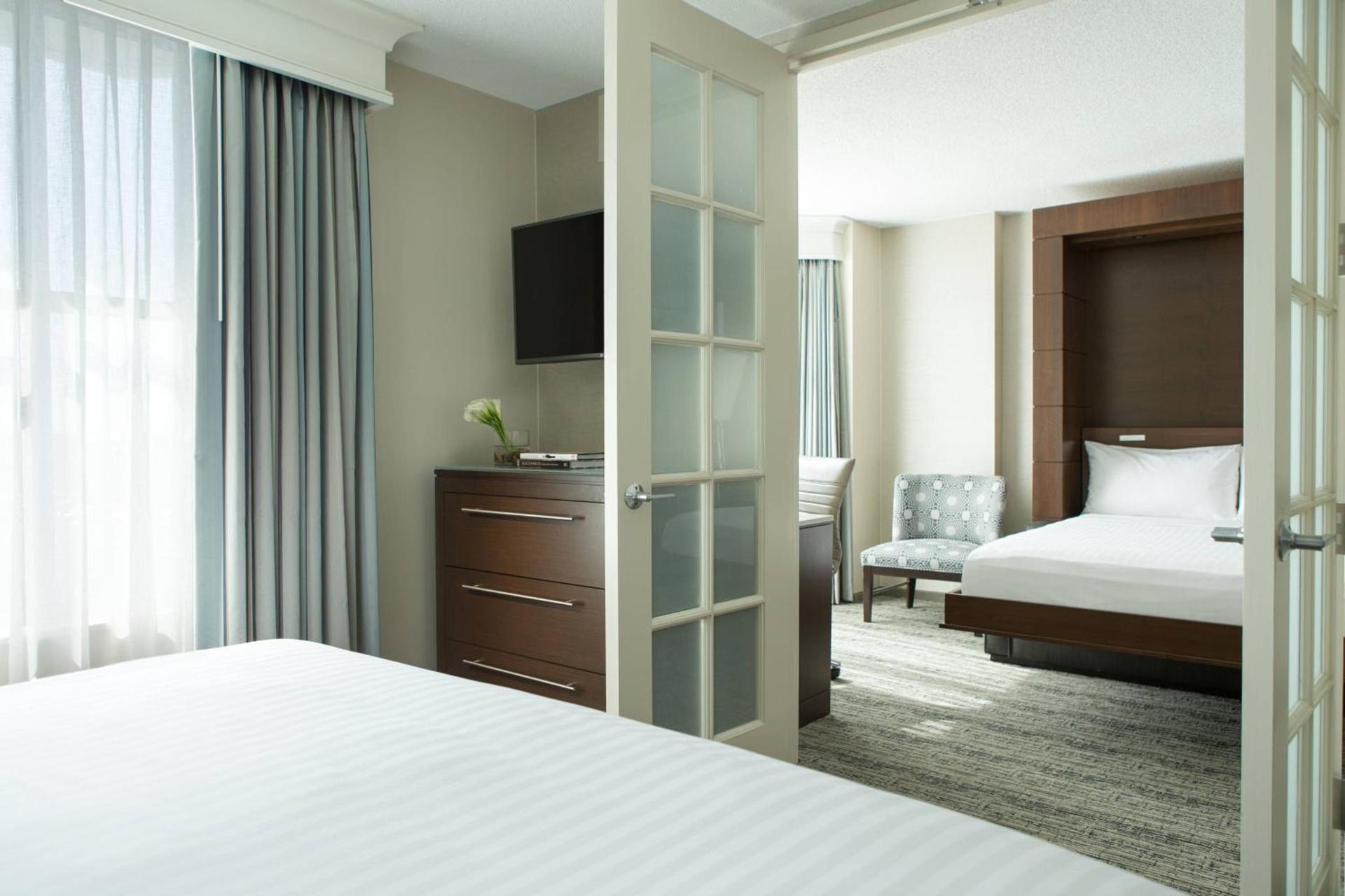 Hampton Inn & Suites Downers Grove Chicago photo 13
