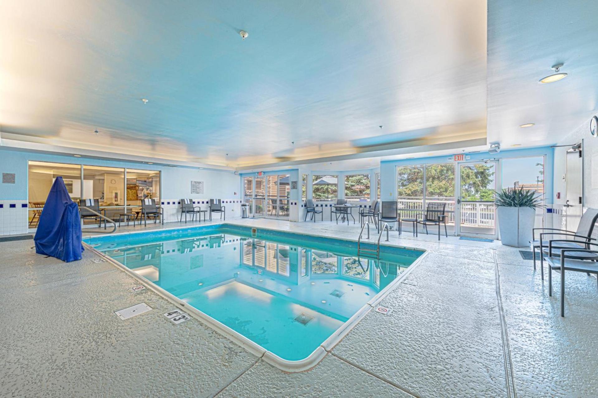 Fairfield Inn & Suites by Marriott Chicago Naperville photo 21