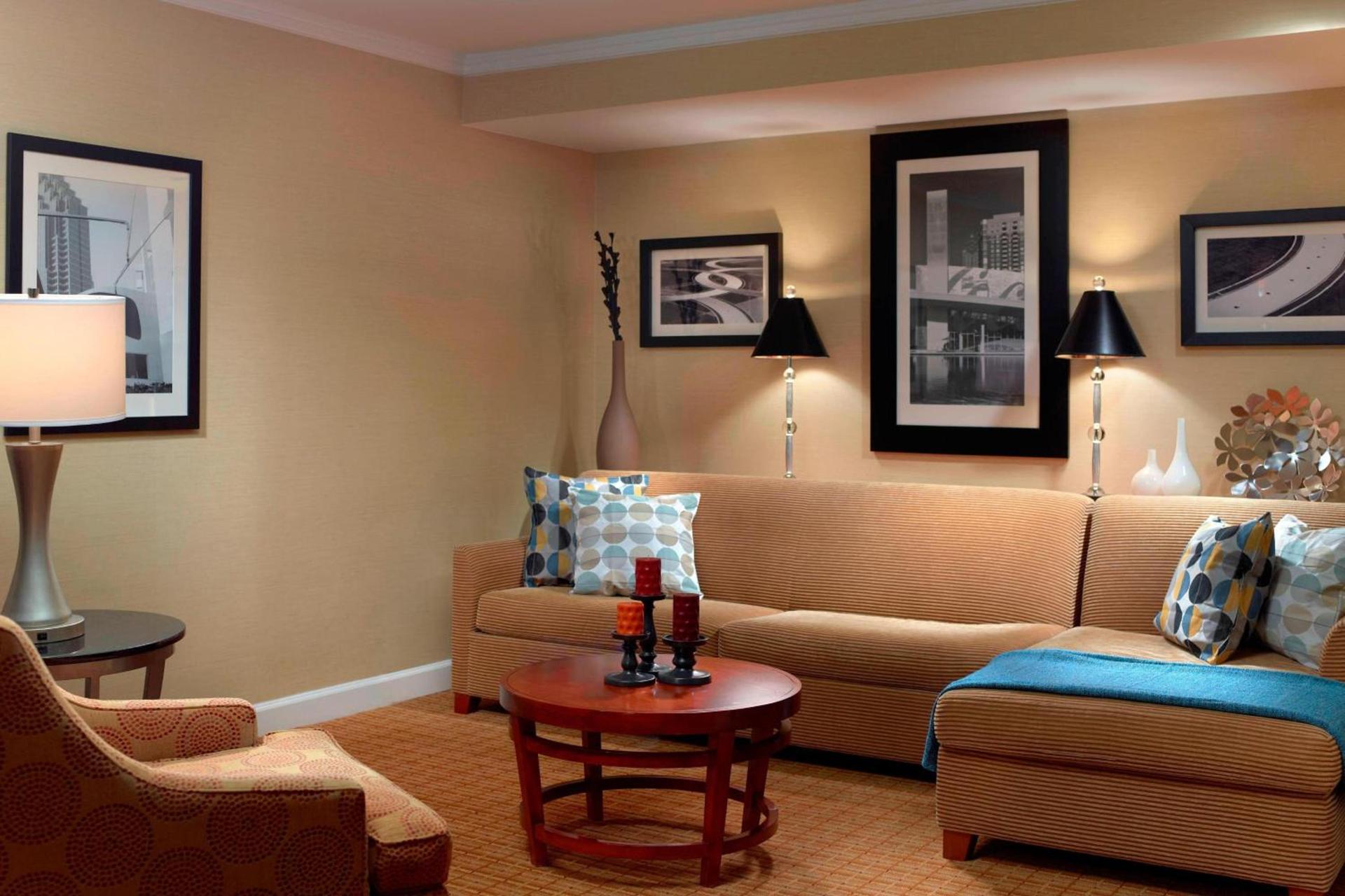 Atlanta Marriott Suites Midtown photo 11