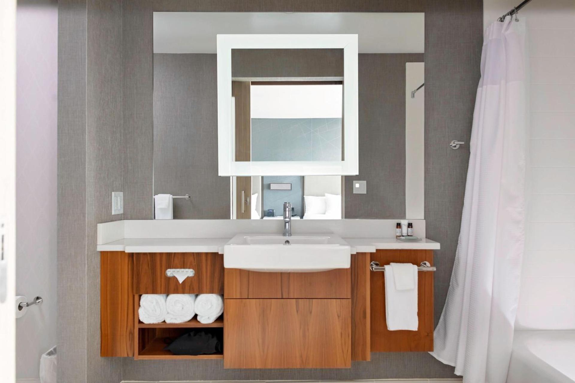 SpringHill Suites by Marriott Beaufort photo 14